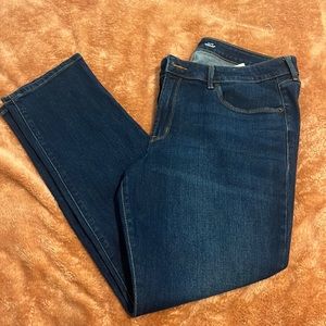Old Navy Mid- Rise “power slim” straight jean